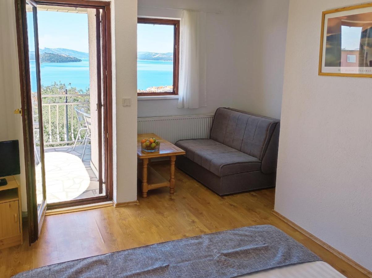 Dream View Apartments Dalmatia Trogir Bagian luar foto